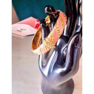 NWT Macy's Holiday Lane Sparkling Pink Gold Bangle Bracelet Magnet with Hinge